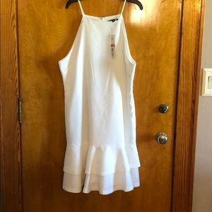 Gianni Bini white dress